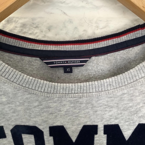 Tommy Hilfiger Spellout Sweatshirt - Size XS - Grey - Cotton - P2P 20 - Picture 8 of 8